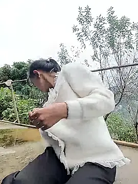 Snapshot of tdtd98 chatting on November 2025 05:40:02 AM tdtd98 online show from November 2025 05:40:02 AM