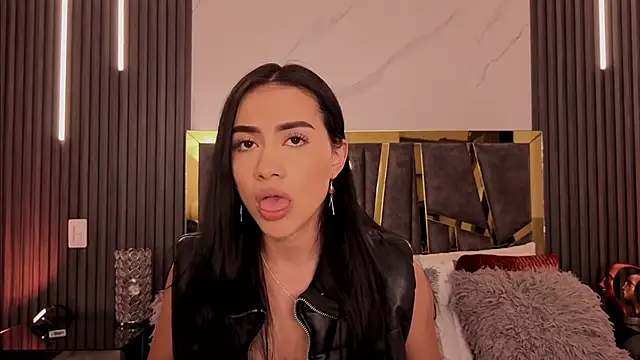 ScarletTorres online show from July 2026 07:02:02 PM