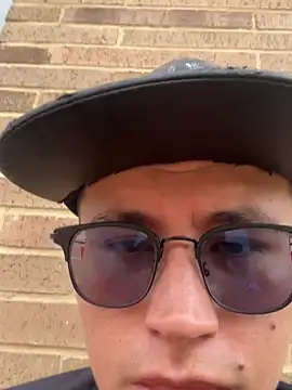 Kurtxxx22 online show from February 2026 07:12:01 PM