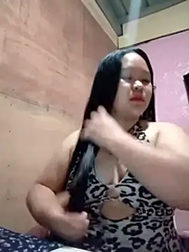 Snapshot of Jeel_2012 chatting on November 2025 10:39:02 AM Jeel 2012 online show from November 2025 10:39:02 AM