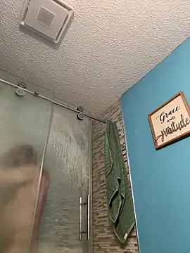 JJunioorr online show from April 2026 12:50:01 PM