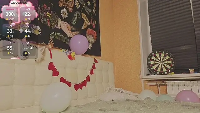 Snapshot of Miko_Meow chatting on October 2025 08:20:01 PM Miko Meow online show from October 2025 08:20:01 PM