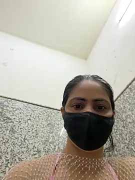 Snapshot of SashaPatel chatting on June 2026 02:09:01 AM SashaPatel online show from June 2026 02:09:01 AM