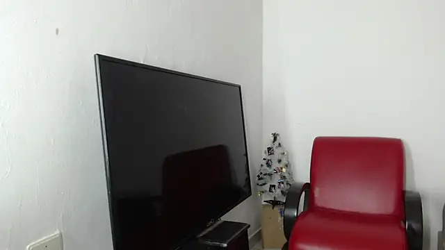 Alex mojica online show from November 2025 07:34:02 AM