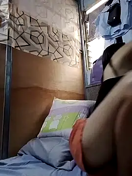 Snapshot of Deliciousgirl14 chatting on September 2025 04:50:02 AM Deliciousgirl14 online show from September 2025 04:50:02 AM