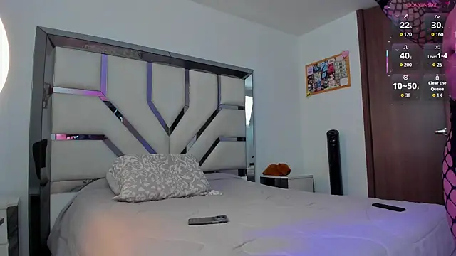 Snapshot of Michelle_Ferrerr chatting on January 2026 12:09:02 PM Michelle Ferrerr online show from January 2026 12:09:02 PM