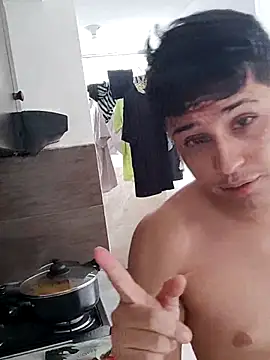 LordValdomero-00 online show from November 2025 05:23:01 PM