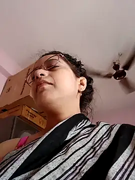 Snapshot of thanusi_2 chatting on September 2025 06:37:01 AM thanusi 2 online show from September 2025 06:37:01 AM