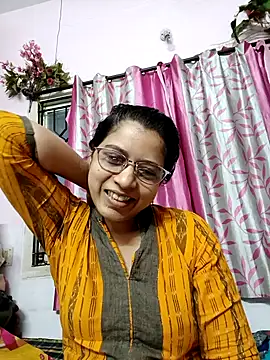 Snapshot of thanusi_2 chatting on September 2025 12:50:02 PM thanusi 2 online show from September 2025 12:50:02 PM