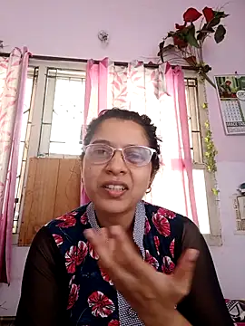 Snapshot of thanusi_2 chatting on October 2025 06:57:02 AM thanusi 2 online show from October 2025 06:57:02 AM