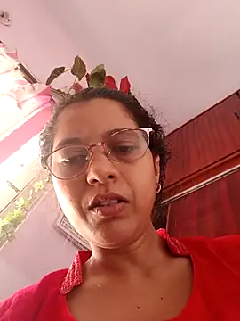 Snapshot of thanusi_2 chatting on October 2025 06:21:01 AM thanusi 2 online show from October 2025 06:21:01 AM