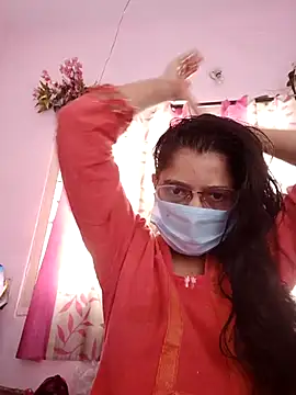 Snapshot of thanusi_2 chatting on December 2025 06:19:01 AM thanusi 2 online show from December 2025 06:19:01 AM