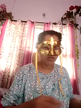 Snapshot of thanusi_2 chatting on December 2025 08:53:02 AM thanusi 2 online show from December 2025 08:53:02 AM