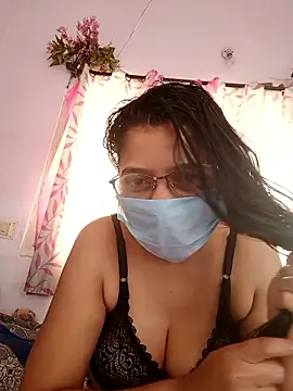 Snapshot of thanusi_2 chatting on January 2026 05:57:01 AM thanusi 2 online show from January 2026 05:57:01 AM