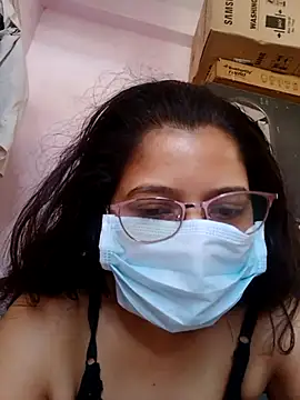 Snapshot of thanusi_2 chatting on January 2026 06:17:01 AM thanusi 2 online show from January 2026 06:17:01 AM