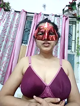 Snapshot of thanusi_2 chatting on February 2026 04:58:02 PM thanusi 2 online show from February 2026 04:58:02 PM