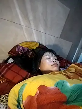 LinhNa999 online show from January 2026 12:40:01 PM