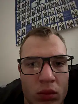 Snapshot of Levin_geil chatting on November 2025 03:12:02 PM Levin geil online show from November 2025 03:12:02 PM