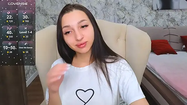 sheillawood online show from October 2025 12:30:02 AM