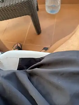 Manu97k online show from November 2025 09:32:02 AM