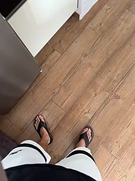 Snapshot of Manu97k chatting on December 2025 03:29:02 PM Manu97k online show from December 2025 03:29:02 PM