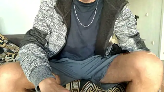 Snapshot of Manu97k chatting on January 2026 05:59:02 PM Manu97k online show from January 2026 05:59:02 PM