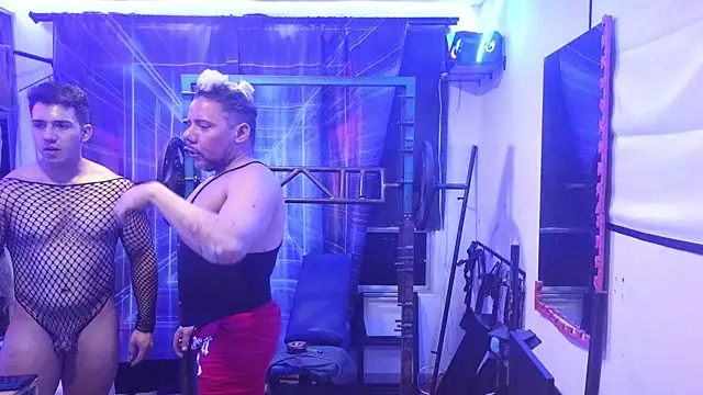 Snapshot of Liam_forest_ chatting on November 2025 02:43:02 AM Liam forest online show from November 2025 02:43:02 AM