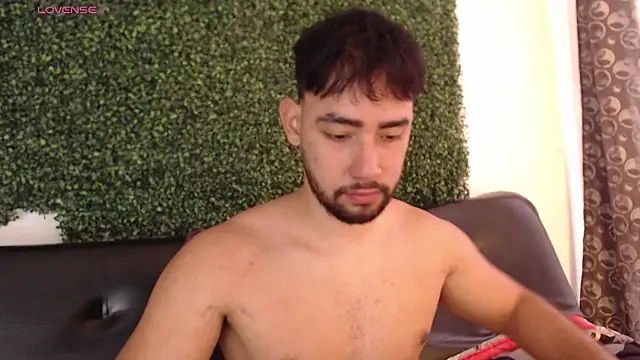 sam ford 2 online show from October 2025 03:00:02 PM