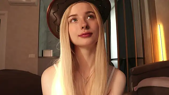 Nana Wilson online show from April 2026 04:10:02 AM