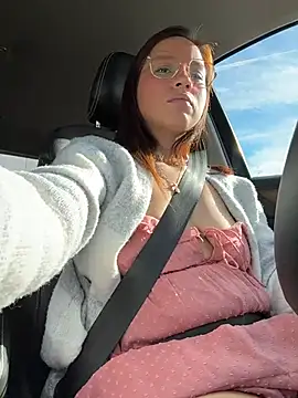 Snapshot of Mrs_MrLove chatting on December 2025 06:59:02 PM Mrs MrLove online show from December 2025 06:59:02 PM