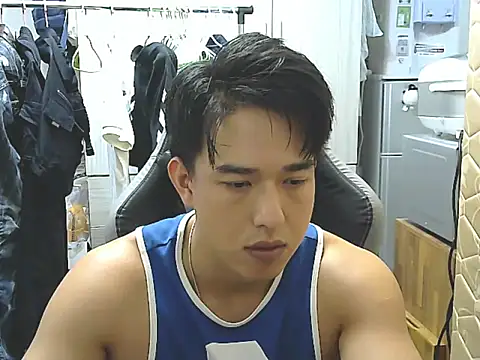 Snapshot of hunterXhan chatting on September 2025 01:44:02 PM hunterXhan online show from September 2025 01:44:02 PM