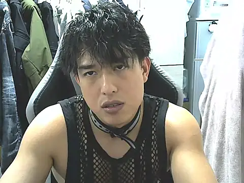 Snapshot of hunterXhan chatting on February 2026 02:22:02 PM hunterXhan online show from February 2026 02:22:02 PM