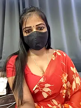 Misss-julli online show from November 2025 04:55:02 AM