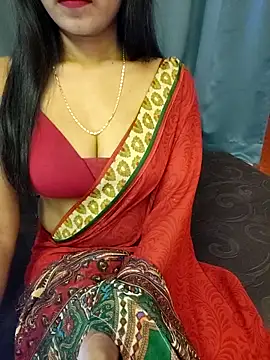 Misss-julli online show from April 2026 08:59:02 AM