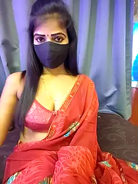 Misss-julli online show from April 2026 07:02:01 AM