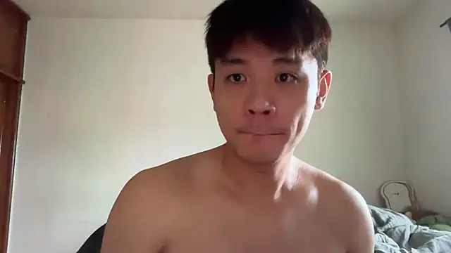 Foxfoxfox4 online show from April 2026 11:02:01 PM