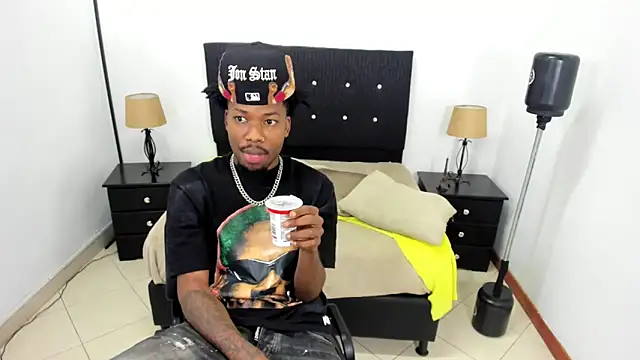 maikol monstercock online show from September 2025 04:13:02 AM