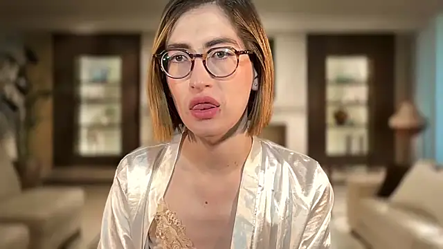 Snapshot of rousseblossom chatting on October 2025 03:17:02 AM rousseblossom online show from October 2025 03:17:02 AM