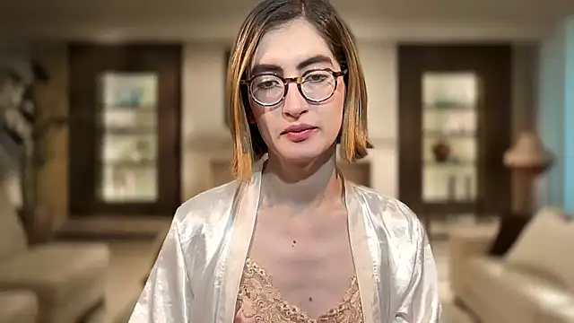 Snapshot of rousseblossom chatting on November 2025 12:12:01 AM rousseblossom online show from November 2025 12:12:01 AM