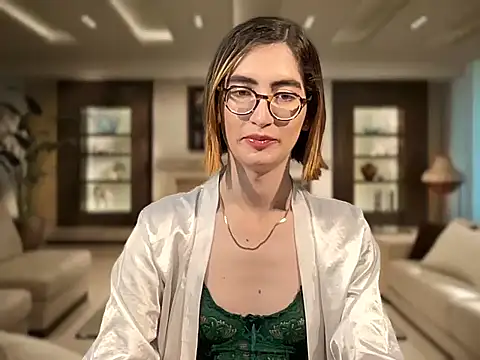 Snapshot of rousseblossom chatting on November 2025 12:10:01 AM rousseblossom online show from November 2025 12:10:01 AM