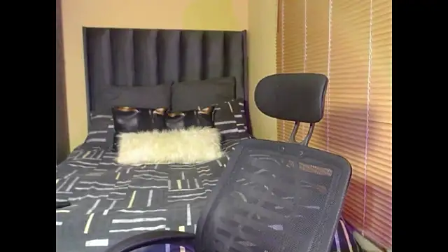 NawtyLisa online show from May 2026 07:00:02 PM