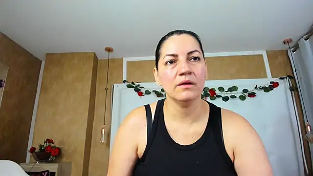 Heidy milf online show from May 2026 08:15:01 PM