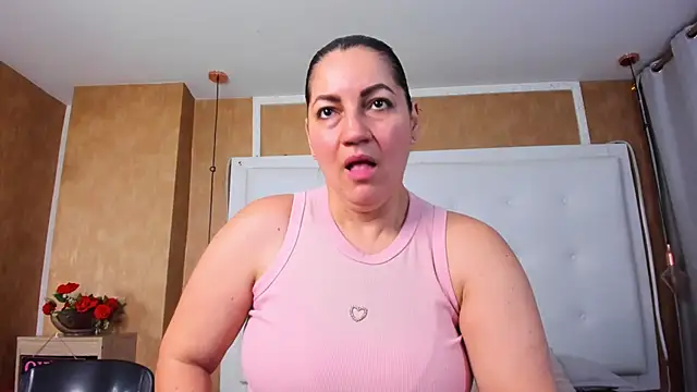 Heidy milf online show from May 2026 07:55:01 PM