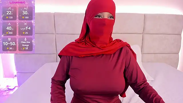 Snapshot of _Nadiaa chatting on November 2025 07:05:02 PM Nadiaa online show from November 2025 07:05:02 PM