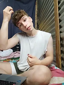 Snapshot of TaylerWhite chatting on November 2025 12:55:01 AM TaylerWhite online show from November 2025 12:55:01 AM