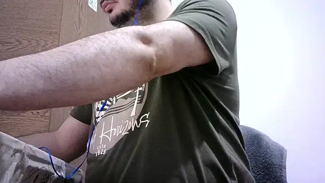 Snapshot of Black_Scorpion91 chatting on October 2025 05:34:01 PM Black Scorpion91 online show from October 2025 05:34:01 PM