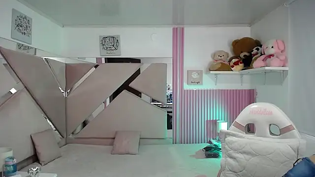 Mia garcia28 online show from October 2025 07:58:02 PM