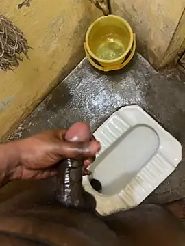 Snapshot of mrsaihotguy chatting on November 2025 03:19:01 AM mrsaihotguy online show from November 2025 03:19:01 AM