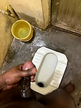 Snapshot of mrsaihotguy chatting on November 2025 03:07:01 AM mrsaihotguy online show from November 2025 03:07:01 AM