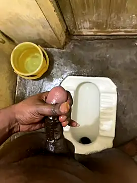 Snapshot of mrsaihotguy chatting on December 2025 03:24:02 AM mrsaihotguy online show from December 2025 03:24:02 AM